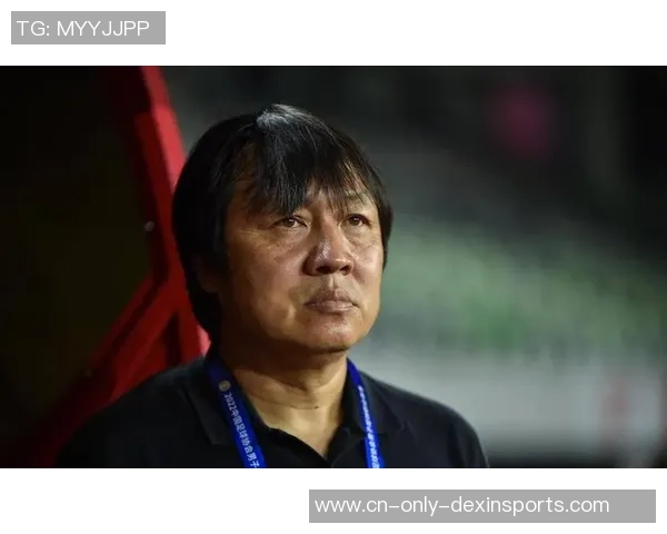 徐正源续约陷严重变局,成都蓉城面对选择,救火主帅谢峰有望接掌教鞭 徐正源续约陷严重变局,成都蓉城面对选择,救火主帅谢峰有望接掌教鞭